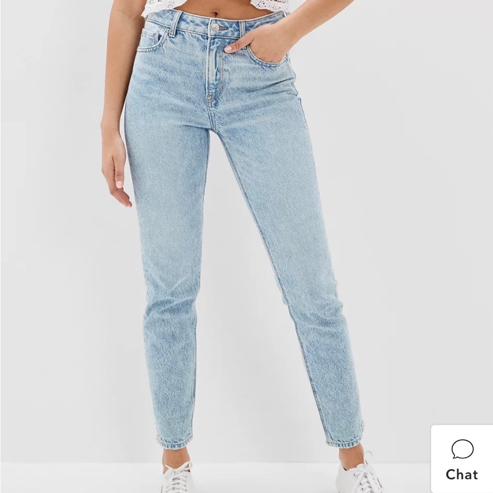 American Eagle Strigid Mom Jeans - Like New